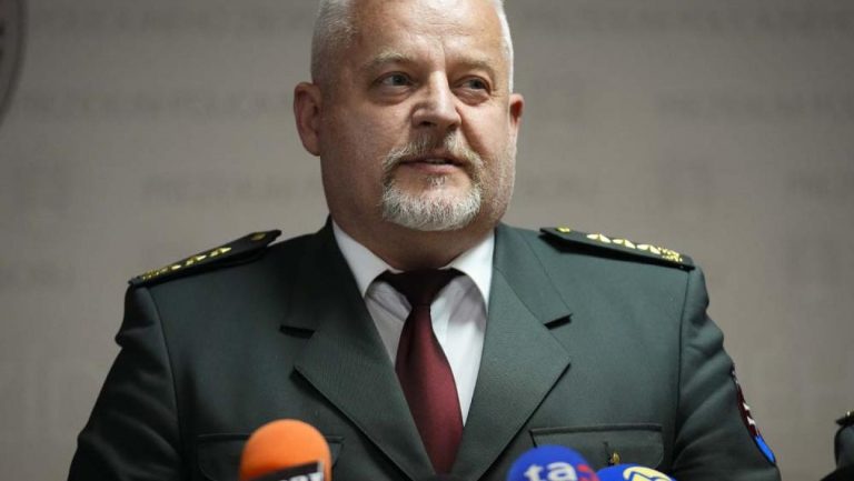 ZEMLJA JE “SKORO NA IVICI GRAĐANSKOG RATA”: Dramatično upozorenje ministra slovačke policije