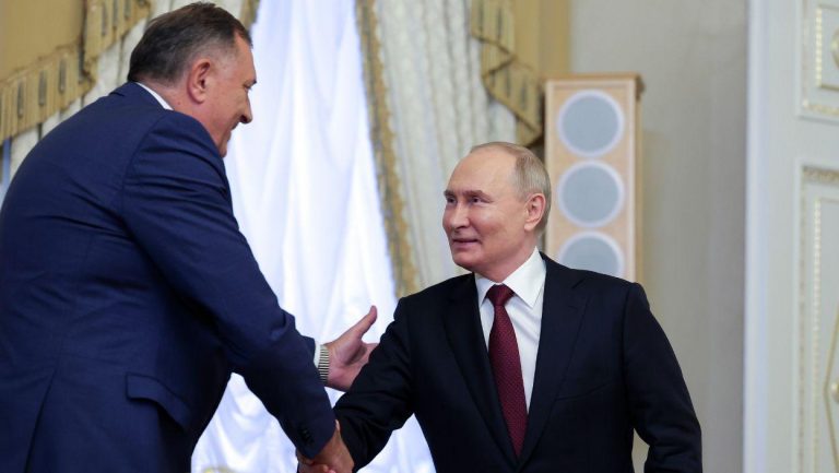 “ZAPAD JE ZLOUPOTREBIO DOBRU VOLJU RUSIJE” Dodik nakon sastanka sa Putinom: Sledi još jedan susret, evo i KADA