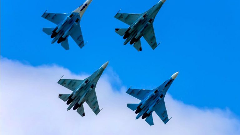 RUSKA VOJSKA IZAZIVA JEZU U NATO: Stiže nova tura borbenih aviona (VIDEO)