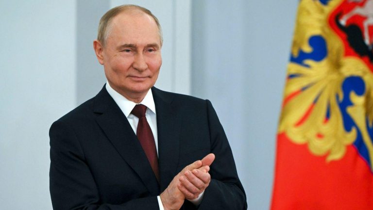“VAŽAN DOPRINOS JEDINSTVU RUSKOG NARODA” Putin čestitao ruskim muslimanima Kurban-bajram