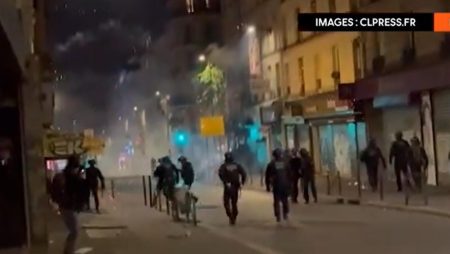 HOROR NA ULICAMA FRANCUSKE NAKON POBEDE DESNICE! Besni pripadnici EKSTREMNE levice DEMOLIRAJU gradove! (FOTO/VIDEO)