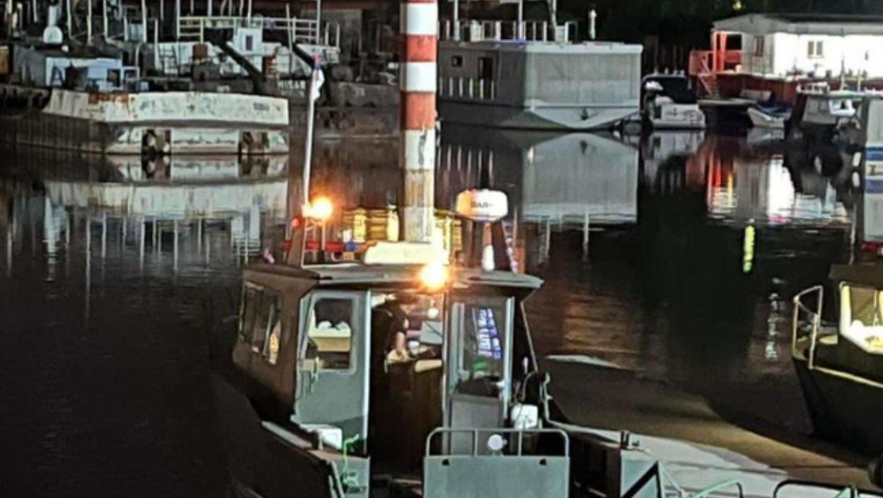 OČEVICI SVEDOČILI O HORORU NA SAVI: ČULI SU SE JAUCI, OD ČAMCA NIJE OSTALO NIŠTA! Brod ih je potpuno zdrobio