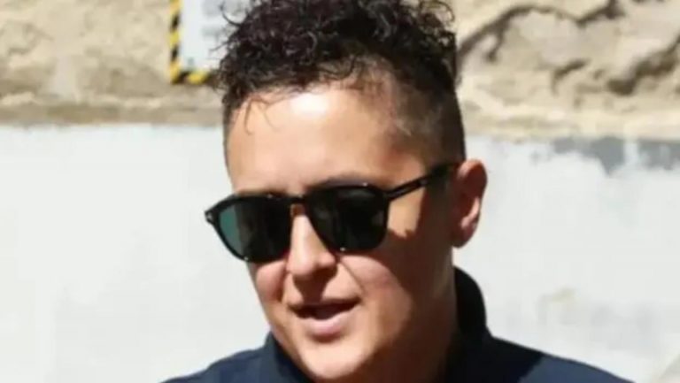 Marija Šerifović s porodicom i sinom Mariom na odmoru: Pevačica podelila urnebesne scene s mora
