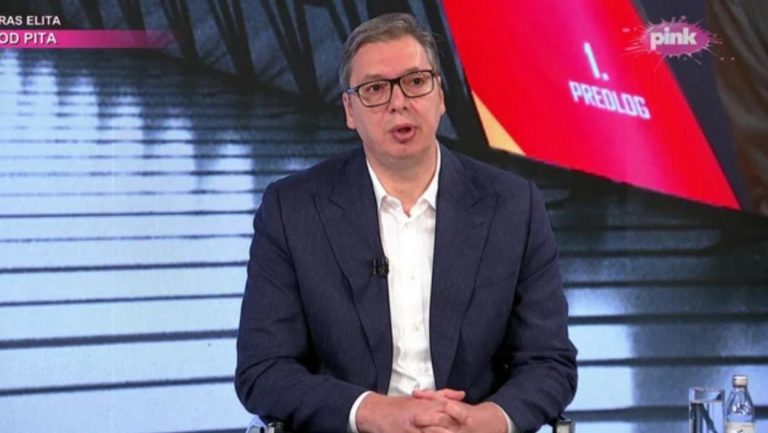 “DONETA JE ODLUKA DA SE UKLJUČI MIŠEL OBAMA” Vučić o povlačenju Bajdena iz izborne trke: “Otkriću vam tajnu…”