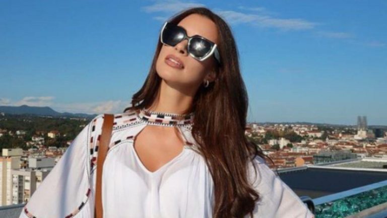 Zanosna Dragana Kosjerina GORI U TERETANI – Voditeljka pokazala savršenu liniju, ovo je njeno do sada neviđeno izdanje