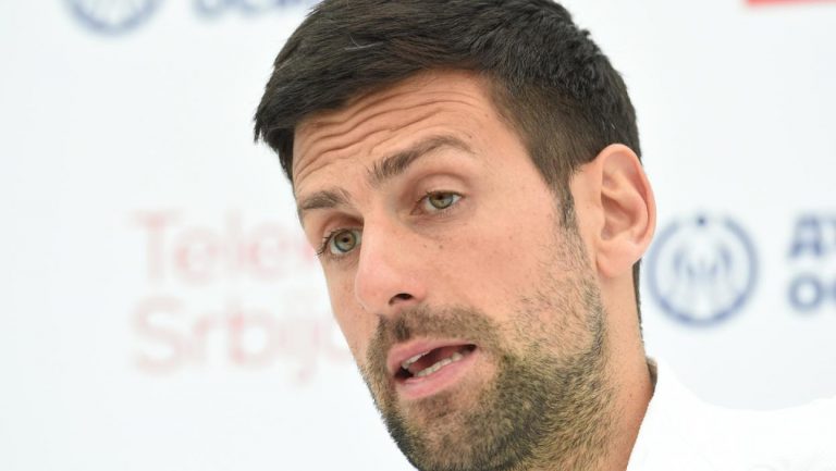 IMA NERAZJAŠNJENIH RAČUNA? Sreli se Novak i Rafa, ovako hladan odnos među njima svima zapao za oko (VIDEO)