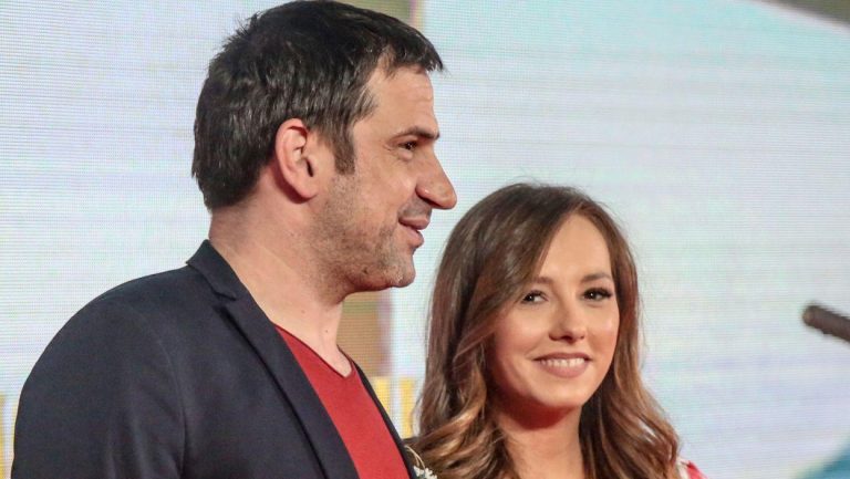 Prvi snimak trudne Jovane Stojiljković – Glumica krila da je u drugom stanju, a sada sa izabranikom ponosno pokazala stomak