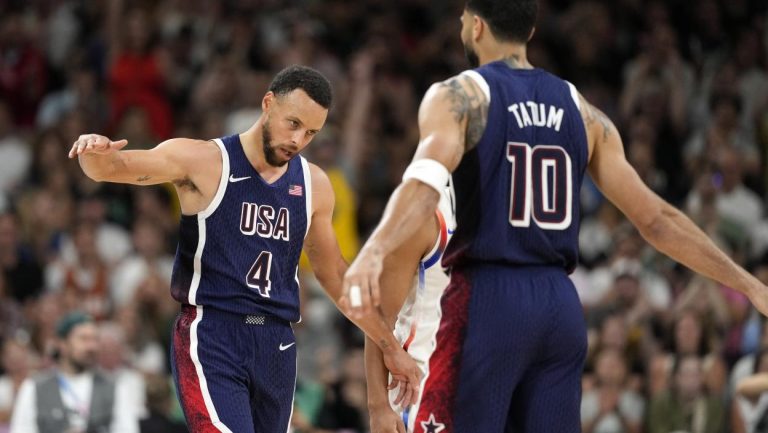BRATE MOJ: NBA zvezda slavila sa Đokovićem, pa raspametila Novakove navijače – tako se poštuje GOAT