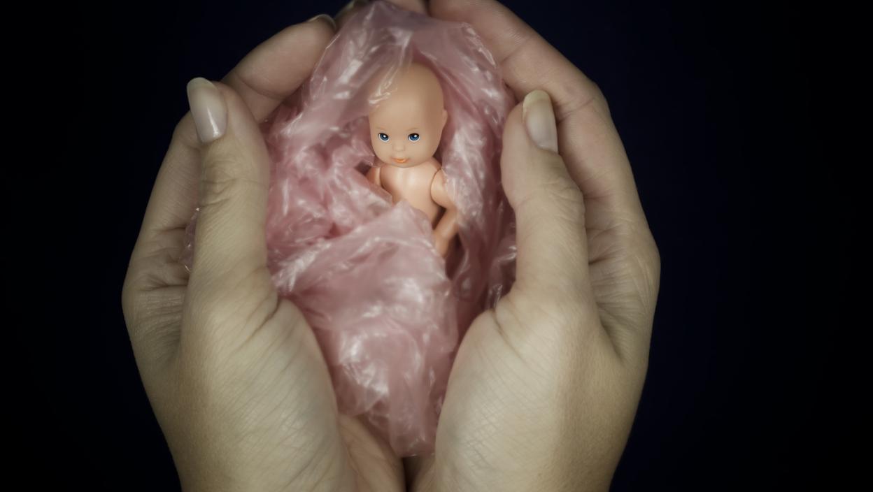 BILE SU PRISILJENE NA ABORTUS: Čak 9 žena iz “Zadruge/Elite” išlo na kiretažu – Jedna je to učinila 19 puta