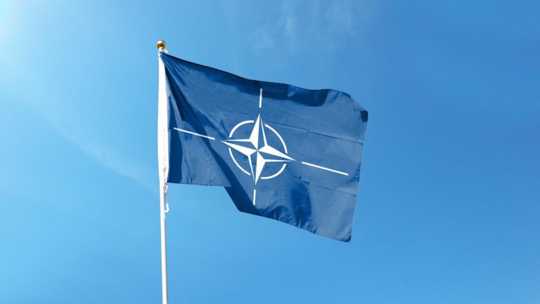 HITNO zatvorena NATO baza u Nemačkoj – Sumnja se na jedno
