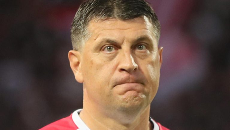 POSLE 13 GODINA U KLUBU Fudbaler napustio Crvenu zvezdu, preteško mu je: “To ne može da se shvati, to ne može da se plati…”