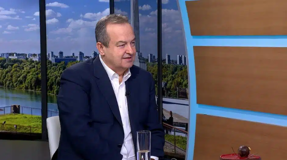 “BORBA PROTIV KORUPCIJE SAD JE DRŽAVNI PRIORITET” Ministar Ivica Dačić za Kurir televiziju o izazovima za 2025. godinu: Da li će Tramp doneti drastične promene?