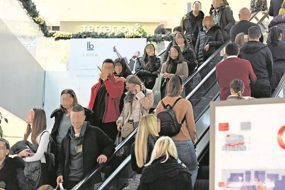 Detaljno radno vreme prodavnica, apoteka, pijaca do Božića! Zna se i kakvo će vreme biti: Čeka nas debeli minus
