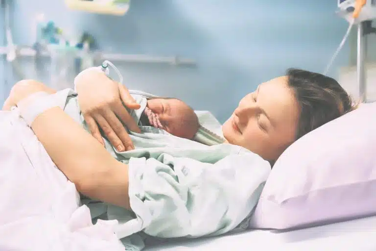 Matične ćelije se koriste u lečenju više od 85 bolesti! Ovako možete da ih sačuvate iz krvi pupčane vrpce, spasavaju živote više osoba