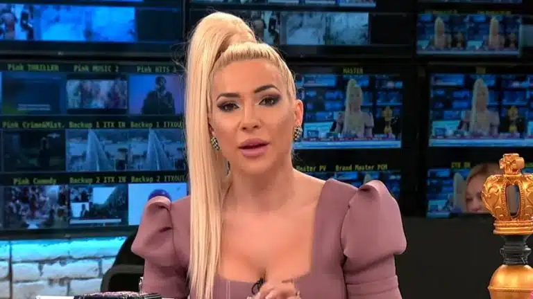 “NEĆU DA PREKINEM VEZU ZBOG KU**E” Jovana Jeremić  oštro o PREVARI, danas ljubi milionera Dragana, a tada se u sve umešala i glumica: “Ja sam se dva puta razvodila”