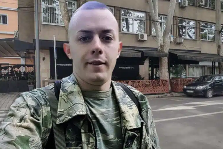 “RADIO SAM U DRŽAVNOJ FIRMI I ŽIVEO KAO VEĆINA NARODA” Jedna banalna stvar koštala je života Srđana (31) iz Niša: Ovako se osumnjičeni za zločin pravdao u sudu