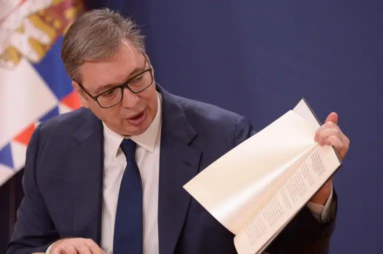 ZVUČNI TOP NIJE KORIŠĆEN! Vučić saopštio rezultate analize FSB: Sram vas bilo lažovi jedni, svojoj zemlji ste hteli da napakostite – SRBIJA UVEK POBEĐUJE!