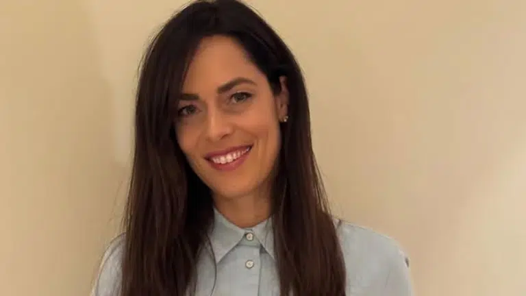NE MOŽE DA ZAMISLI JUTRO BEZ OVOG NAPITKA Ana Ivanović (37) nakon tri porođaja izgleda kao avion, a u ovome je tajna: Evo kako se hrani