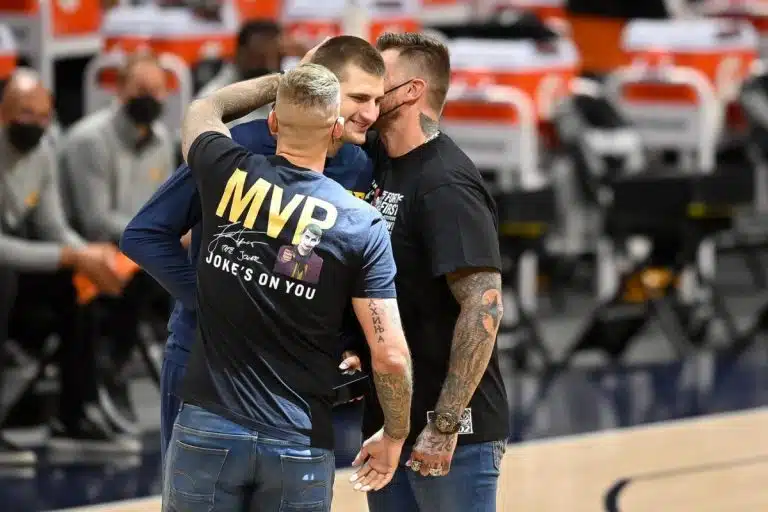 BRAĆA JOKIĆ NA SVADBI DARKA MILIČIĆA SPOPALA LEGENDARNOG KOŠARKAŠA! Čuvena NBA zvezda nije imala pojma sa kim priča, a onda ih je sreo posle nekoliko godina