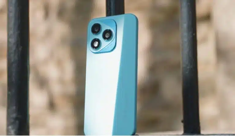 “Kako je ovaj telefon manje od 300 evra?” Honor 400 Lite donosi AI dugme za kameru – ovo su detalji (VIDEO)