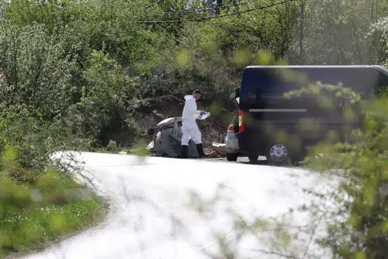 PATROLA UGLEDALA PRIZOR IZ NOĆNE MORE NA PUTU KOD JAGODINE Mislili da im se priviđa,a onda shvatili da vide nagu devojku u ranama: Zločin koji je užasnuo Srbiju